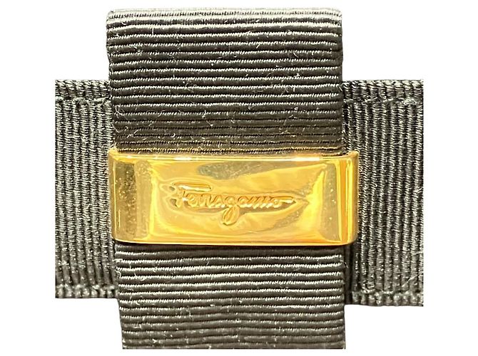 Borsa a mano in pelle nera Salvatore Ferragamo con nastro Vara - vista 7