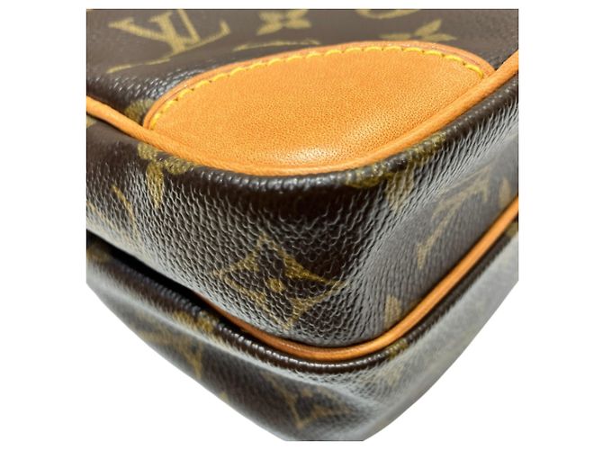 Borsa a Spalla Louis Vuitton Amazon Marrone - vista 6