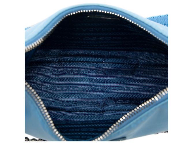 Prada Handtasche mit Triangle-Logo-Plakette Blau - Ansicht 4