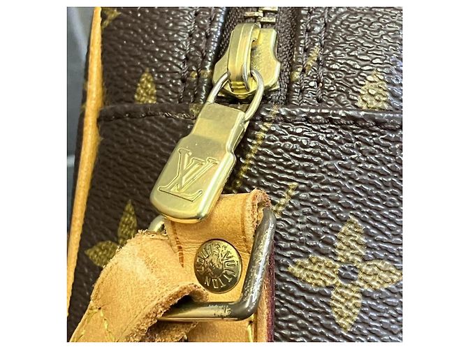 Borsa a tracolla Louis Vuitton Trocadero 27 Marrone - vista 8