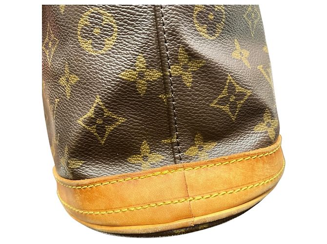Louis Vuitton Petite Bucket Schultertasche Monogramm - Ansicht 6