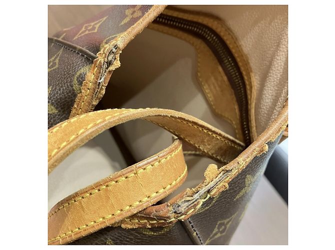 Louis Vuitton Petite Bucket Schultertasche Monogramm - Ansicht 8