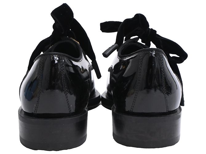 Scarpe Derby Lanvin a punta con lacci in pelle vernice nera - vista 3