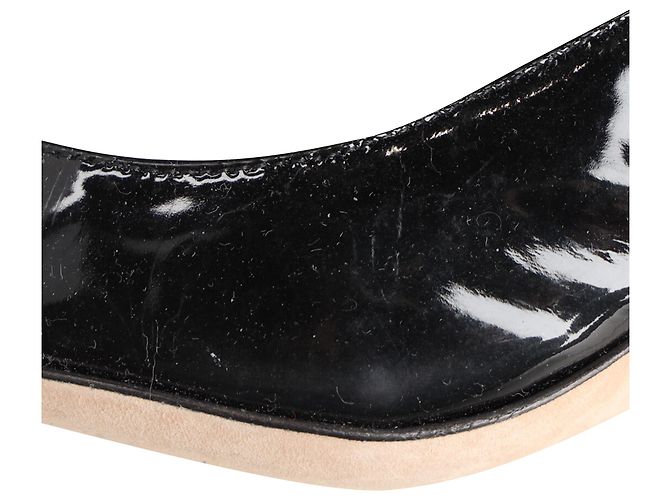Décolleté slingback a punta a mandorla Manolo Blahnik in vernice nera Nero - vista 9