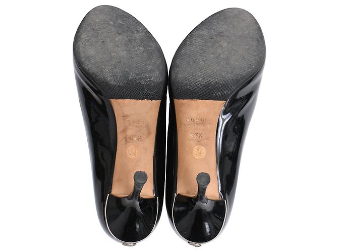 Décolleté con punta aperta Gucci Interlocking G in vernice nera Nero - vista 6