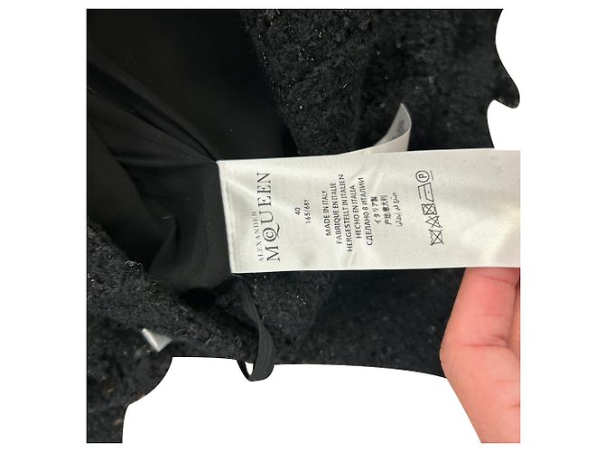 Falda midi Alexander McQueen en algodón negro con acabado de bordes deshilachados - vista 8