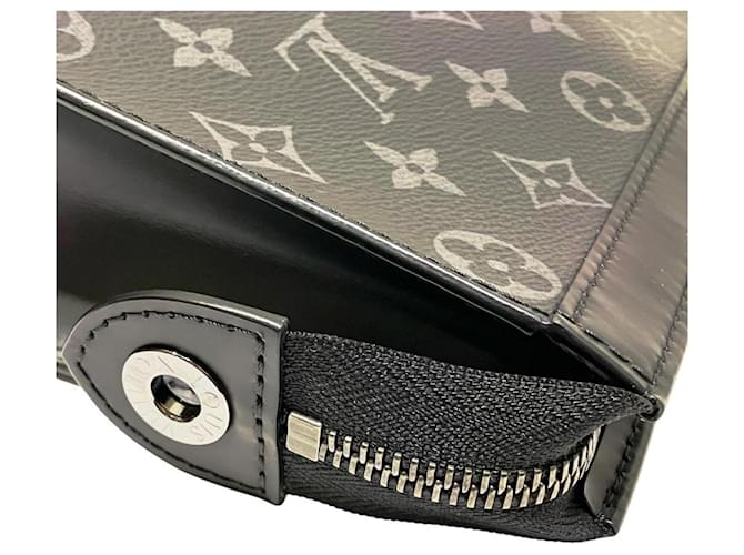 Louis Vuitton Pochette Voyage MM – Monogram Eclipse Nero - vista 7