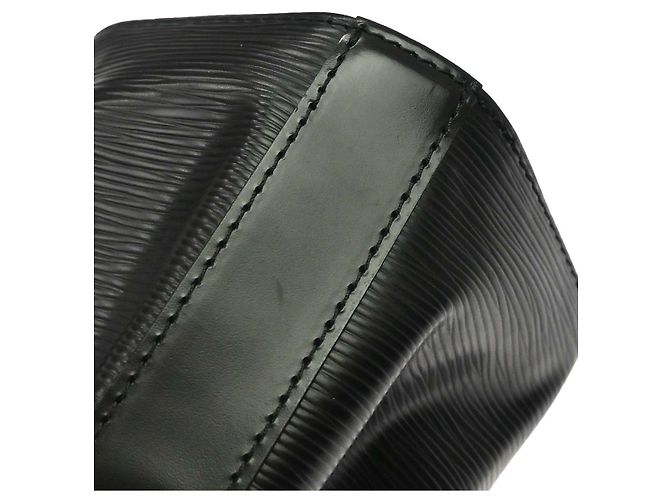 Louis Vuitton Sac à Dos Drawstring Epi Leather Noir - vue 7