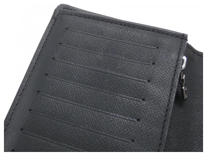 Portafoglio Louis Vuitton Monogram Eclipse Brazza Nero - vista 4