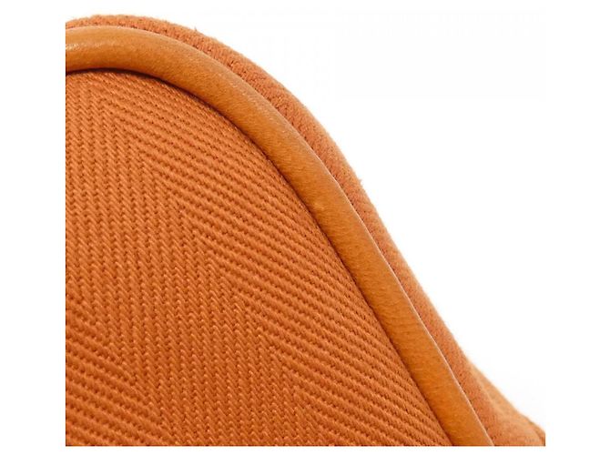 Hermès Sac à main Hermes Valparaiso MM Marron - vue 3
