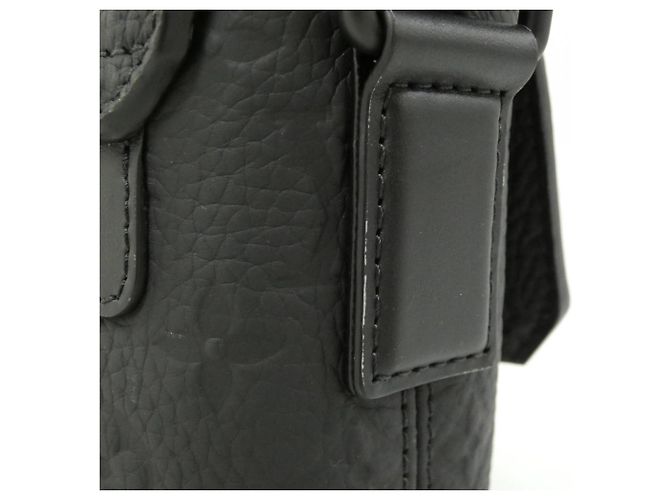 Borsa Messenger Louis Vuitton Taurillon Monogram S Cape Nero - vista 6