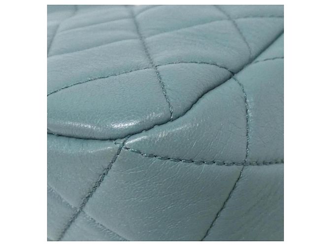 Borsa a tracolla in pelle verde Chanel AS3154 - vista 3