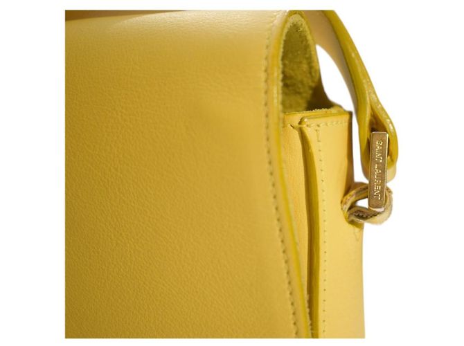 Saint Laurent Borsa a Spalla Medium Chyc Flap in Pelle Gialla Giallo - vista 13