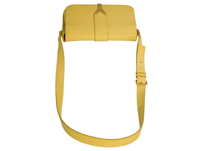 Saint Laurent Borsa a Spalla Medium Chyc Flap in Pelle Gialla Giallo - vista 8