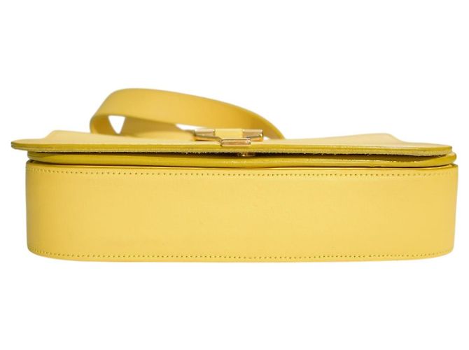 Saint Laurent Borsa a Spalla Medium Chyc Flap in Pelle Gialla Giallo - vista 9
