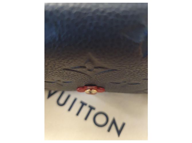 Louis Vuitton Cartera Emilie Flower Empreinte Cuero Marine Rouge Roja Azul oscuro - vista 9