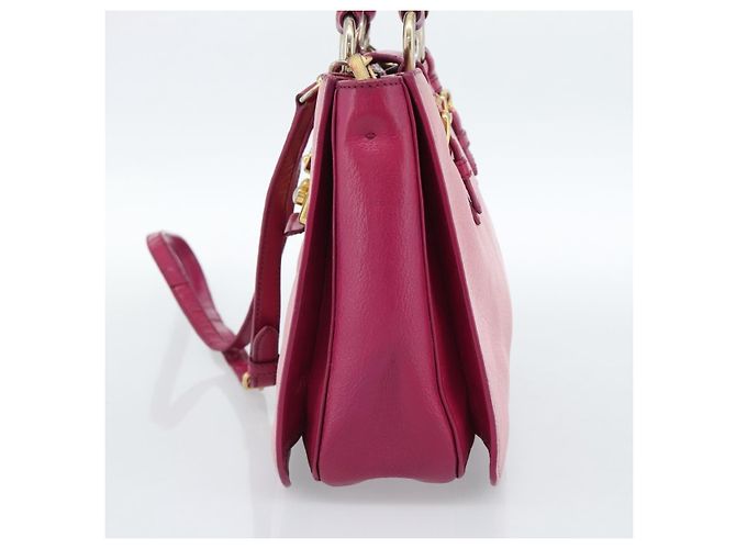 Miu Miu Madras Convertible Lock Leather Medium - vista 4