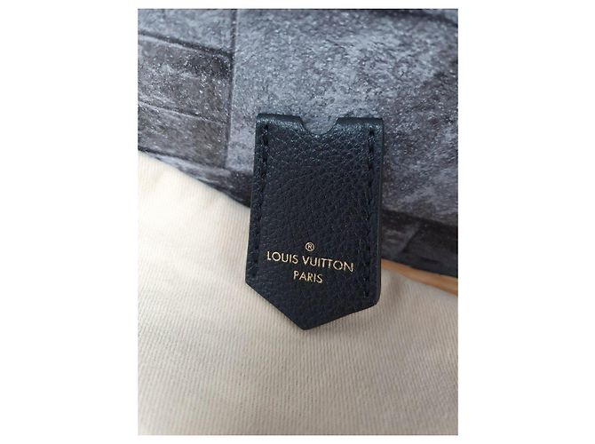 Louis Vuitton Borsa da viaggio Giant Monogram Empreinte Nero - vista 11