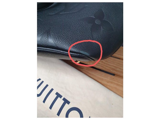Louis Vuitton Borsa da viaggio Giant Monogram Empreinte Nero - vista 13