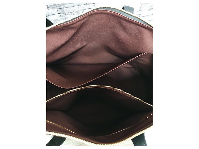 Louis Vuitton Borsa da viaggio Giant Monogram Empreinte Nero - vista 4