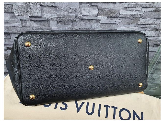 Louis Vuitton Borsa da viaggio Giant Monogram Empreinte Nero - vista 7