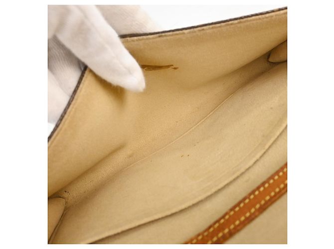 Louis Vuitton Twin Monogram Canvas GM Marrone - vista 3