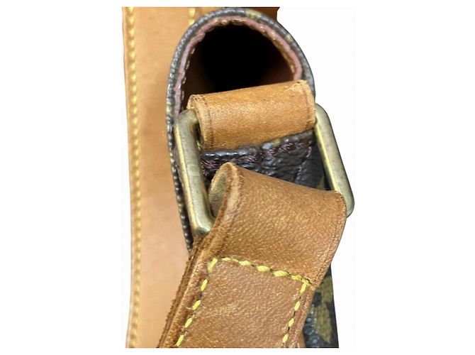 Bolso Musette Louis Vuitton Castaño - vista 8