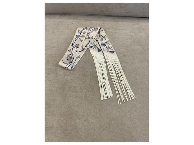 Hermès Twilly in seta Les Clés à Pois Bianco Multicolore - vista 3