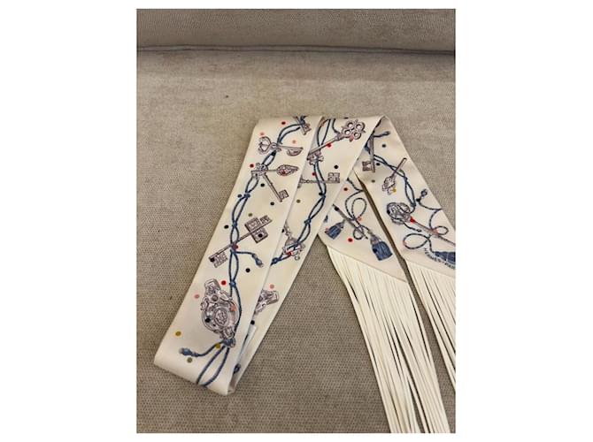 Hermès Twilly in seta Les Clés à Pois Bianco Multicolore - vista 6