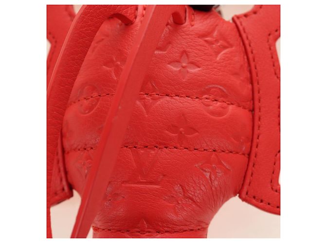 LOUIS VUITTON Charm per borsa Astice Monogram Bag Charm Rosso M03134 LV Auth 184260SM Monogramma - vista 4