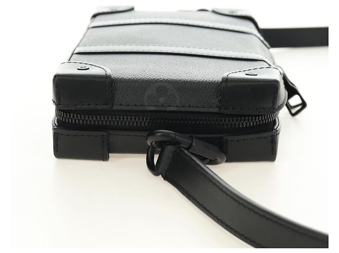 LOUIS VUITTON Monogram Eclipse Soft Trunk Wallet Bag M69838 LV Auth 183106V Monogramma - vista 5