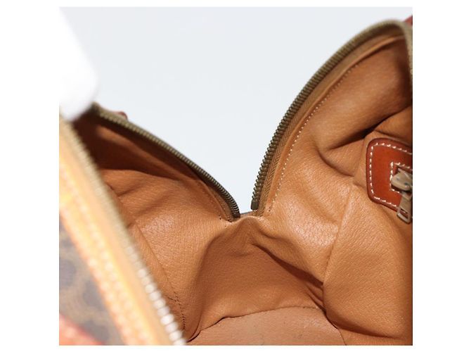 Céline Borsa a Mano CELINE Macadam Canvas PVC Pelle Marrone Oro Auth 184709 D'oro - vista 19