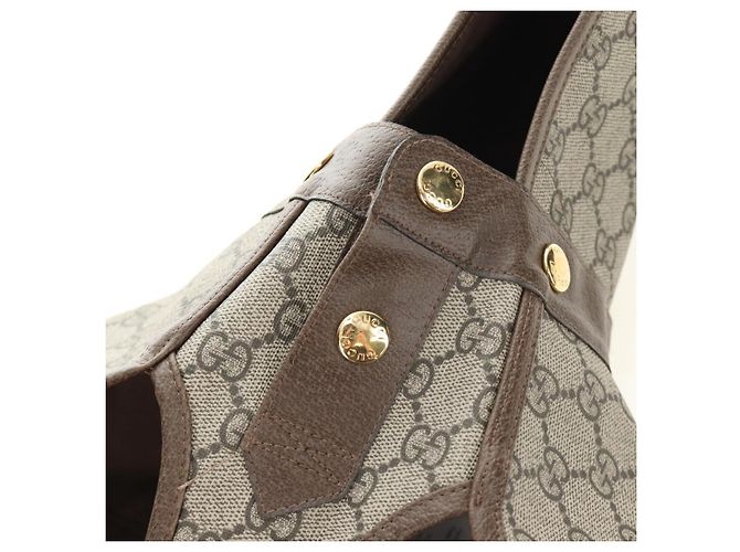 Set Harnes e Cappottino GUCCI GG Supreme in PVC Beige Oro 692963 Auth 182693V - vista 17