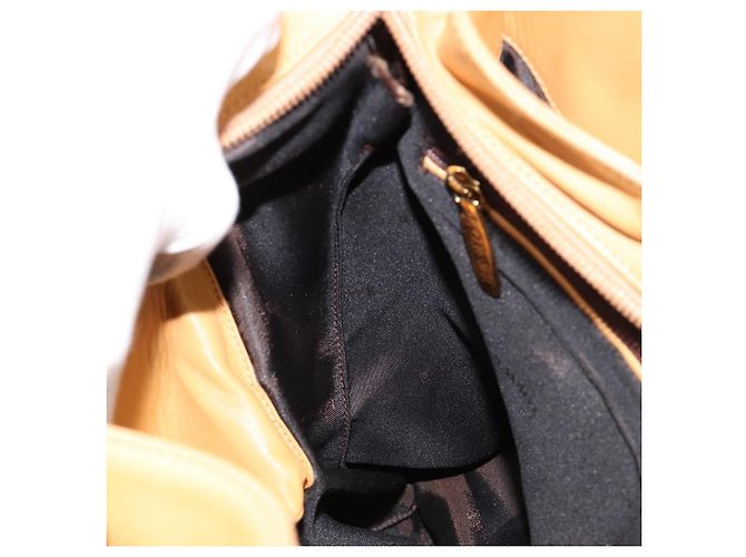 Borsa a Spalla LOEWE Anagram Chain in Pelle Beige Oro Auth 185098 D'oro - vista 19