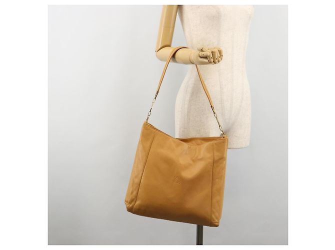 Borsa a Spalla LOEWE Anagram Chain in Pelle Beige Oro Auth 185098 D'oro - vista 24