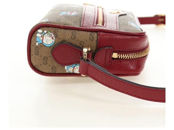 Borsa GUCCI Collaborazione Doraemon Micro GG Supreme PVC Beige 647784 Auth 184387M D'oro - vista 5