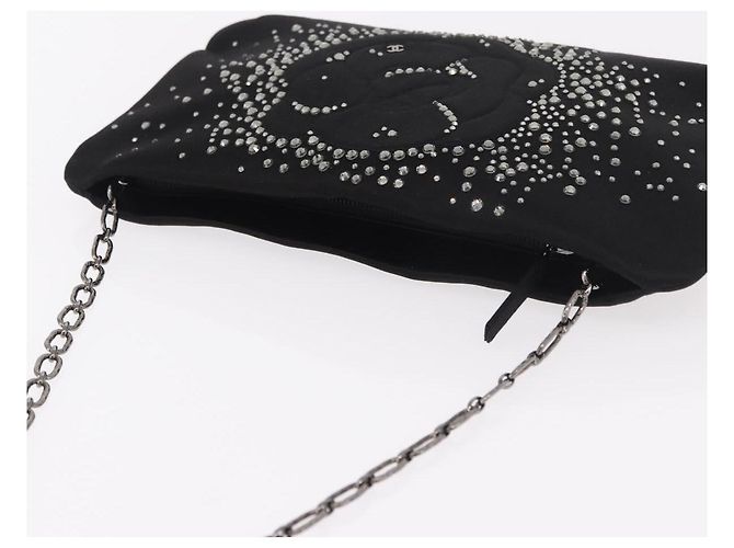 CHANEL Camelia Chain Schultertasche aus Satin Schwarz Silber CC Authentisch 184869SM - Ansicht 6