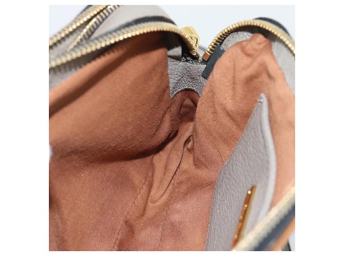 Borsa a Spalla Miu Miu in Pelle Marrone Oro Auth 185116A D'oro - vista 19