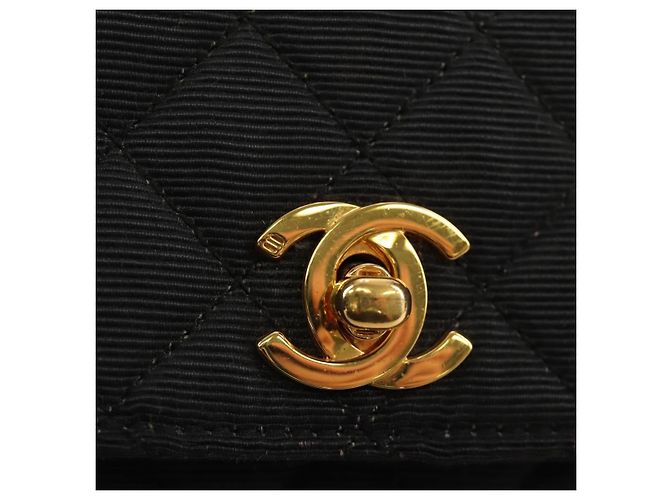 CHANEL Matelasse Chain Shoulder Pouch Tela Nera Oro CC Auth 184384V Nero D'oro - vista 14