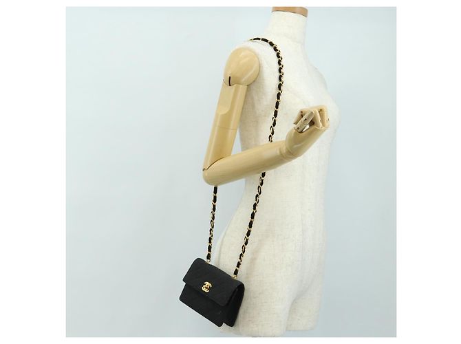 CHANEL Matelasse Chain Shoulder Pouch Tela Nera Oro CC Auth 184384V Nero D'oro - vista 24