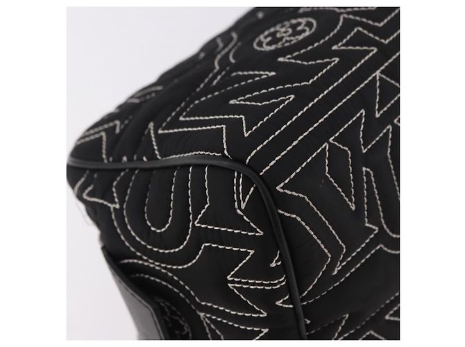 LOUIS VUITTON LV Snow Dopp Kit Clutch in Nylon Nero M21435 LV Auth BA13321SM - vista 12