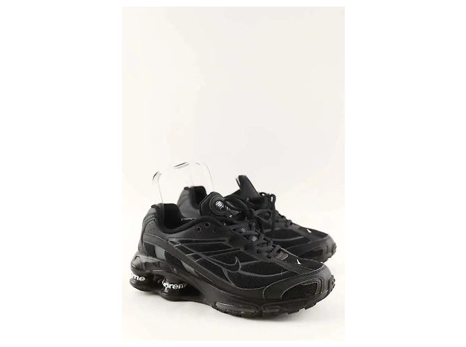 Nike Schwarze Leder-Sneaker - Ansicht 3