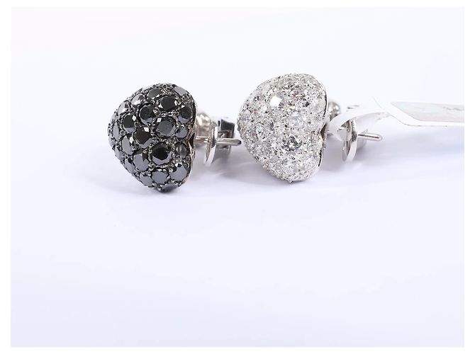 Orecchini De Grisogono Heart White x Black Diamond WG Bianco - vista 12