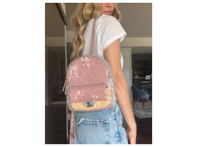Chanel sequin and leather backpack Pink Beige Grey - view 2