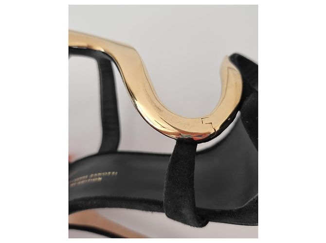 Sandali con tacco a spillo Giuseppe Zanotti Venere in scamosciato nero (Re-Edition) - vista 16