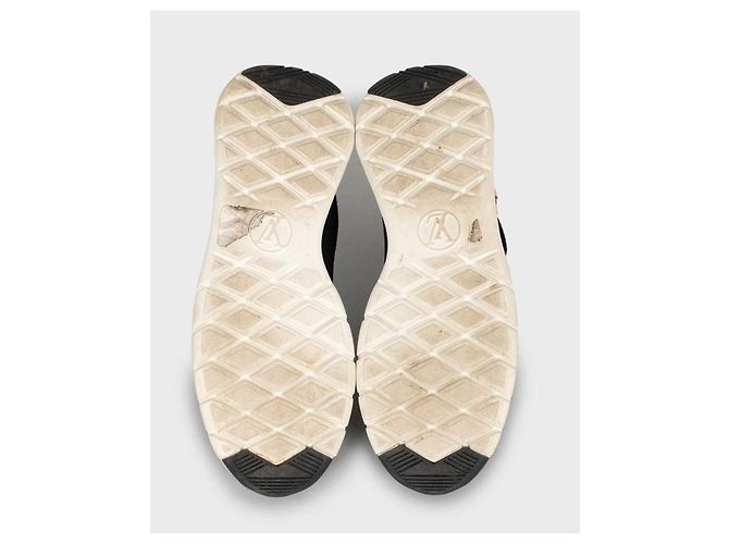 Louis Vuitton Slip-On Sneaker aus schwarzem Textil mit Lederfutter Größe 39 Gebraucht - Ansicht 5