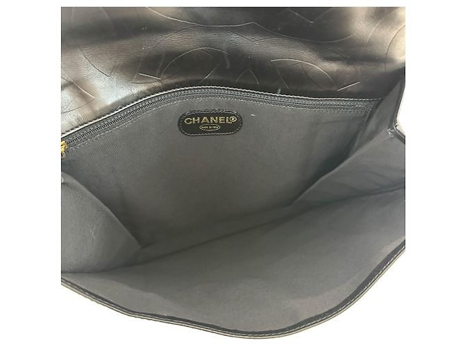Borsa a tracolla Chanel in agnello nero - vista 8