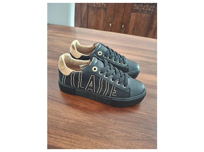 Autre Marque Sneakers Prima Classe Nere con Borchie e Stampa Mappa Nero D'oro - vista 4