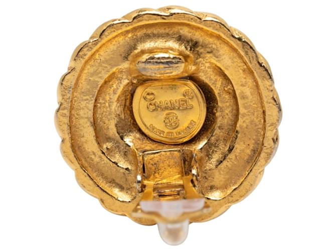 Orecchini tondi Chanel Coco Mark D'oro - vista 3