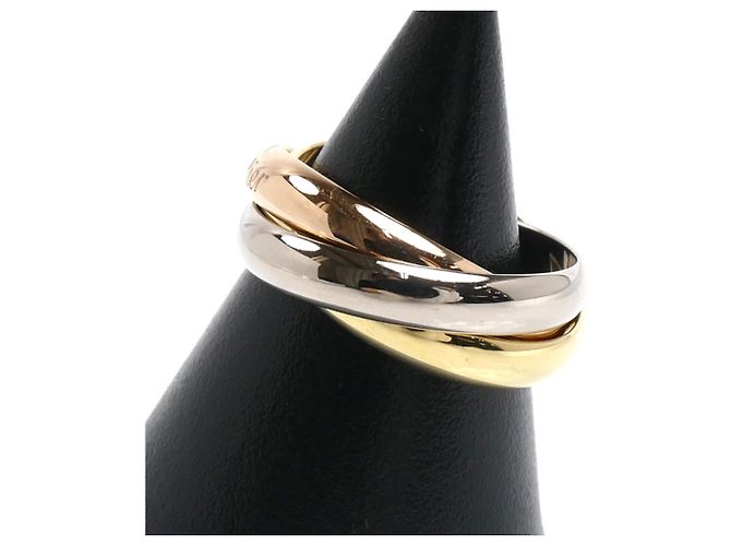 Anello Cartier Trinity in oro rosa giallo e bianco - vista 2